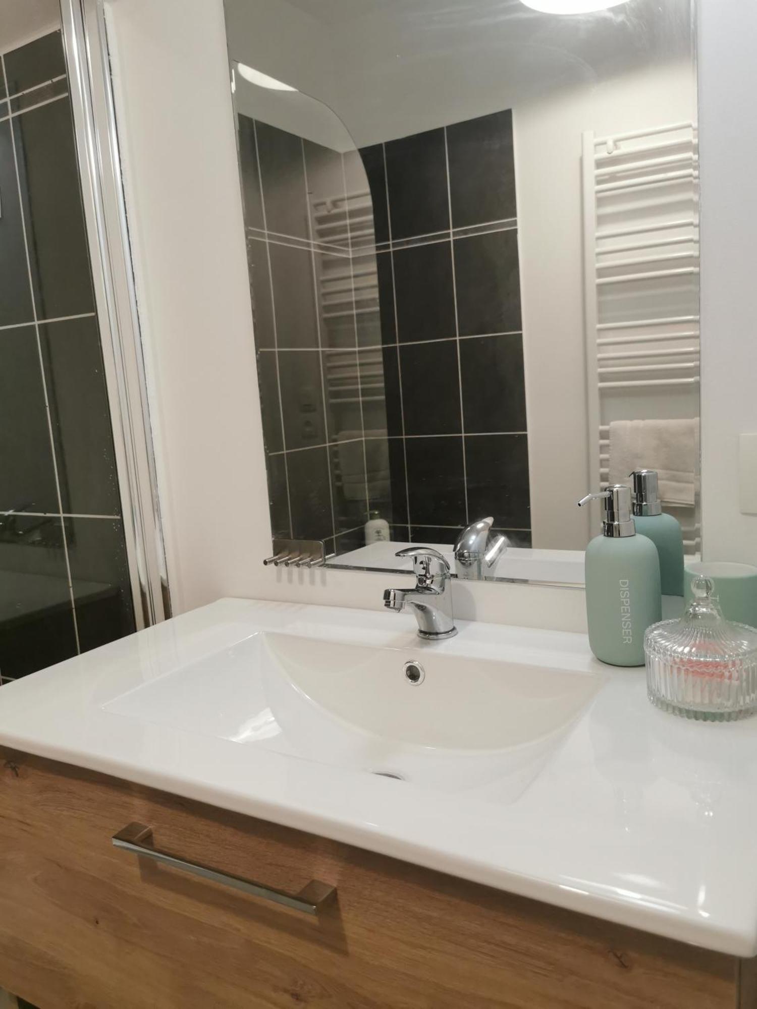 La Maison Olivia La Rivière-Saint-Sauveur Zewnętrze zdjęcie